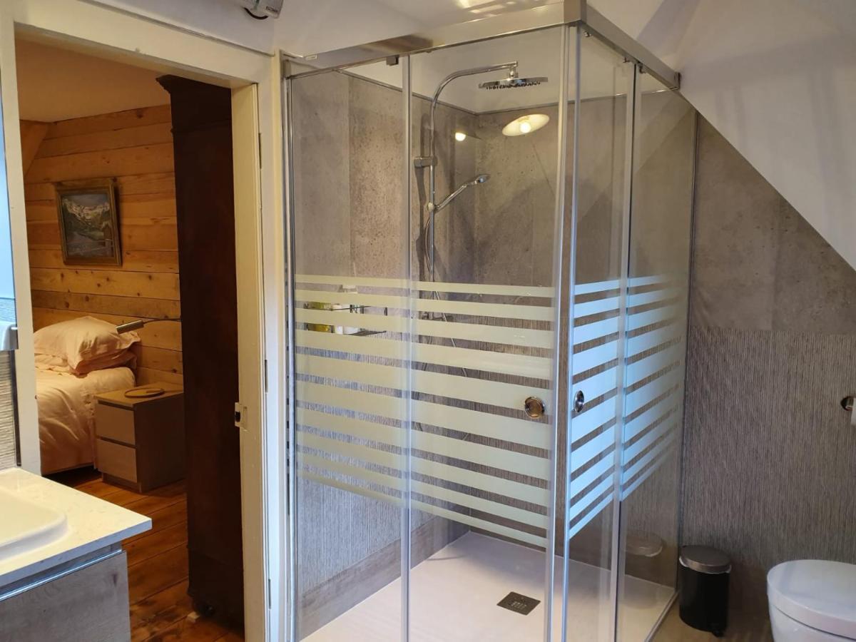 Chambre Lit King-Size - Vue sur Montagne